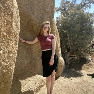 Meet your Posher, Olivia